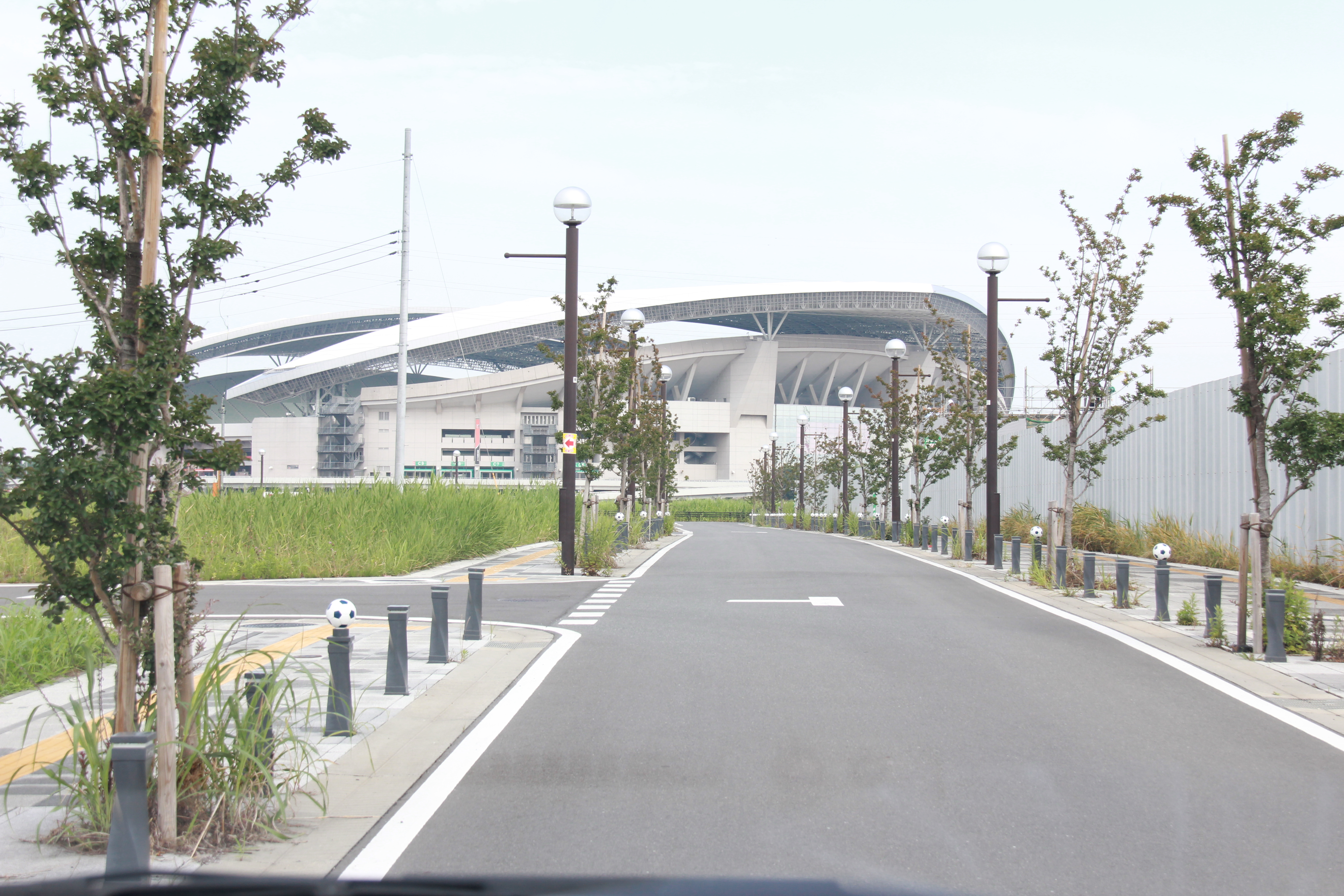 埼玉スタジアム02にバイクや自転車で行きたいが駐輪場はどこ 料金はかかるの 東浦和 Com